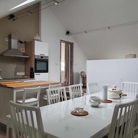 Gite Rural 3 Epis "Aux Pieds Des Ar'Den" - Chambre 1 Isolee Et Chambre 2 Dans Hall De Nuit - 34 Rue Du Chateau A 5564 Wanlin - 4 Adultes Et 2 Enfants Houyet Esterno foto