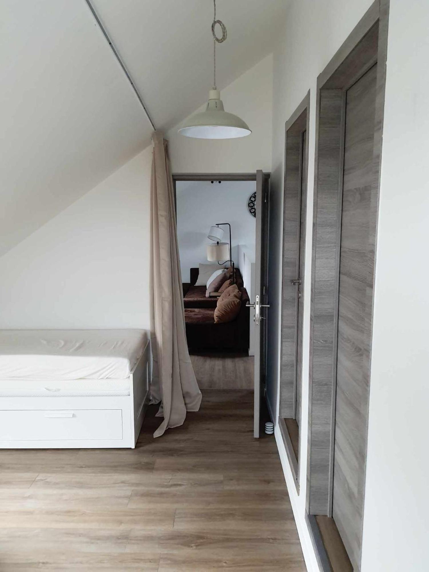 Gite Rural 3 Epis "Aux Pieds Des Ar'Den" - Chambre 1 Isolee Et Chambre 2 Dans Hall De Nuit - 34 Rue Du Chateau A 5564 Wanlin - 4 Adultes Et 2 Enfants Houyet Esterno foto