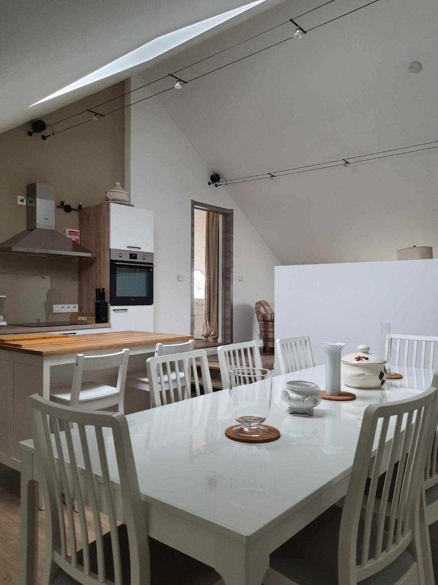 Gite Rural 3 Epis "Aux Pieds Des Ar'Den" - Chambre 1 Isolee Et Chambre 2 Dans Hall De Nuit - 34 Rue Du Chateau A 5564 Wanlin - 4 Adultes Et 2 Enfants Houyet Esterno foto